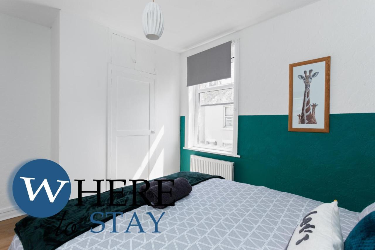 Entire Modern House City Center Barrow-in-Furness Exterior foto